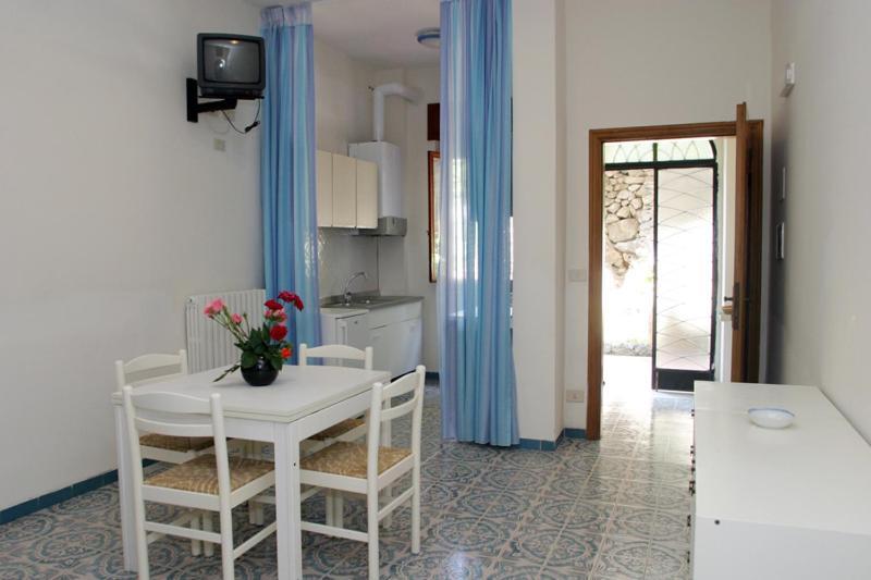 Residence Le Villette Равело Екстериор снимка