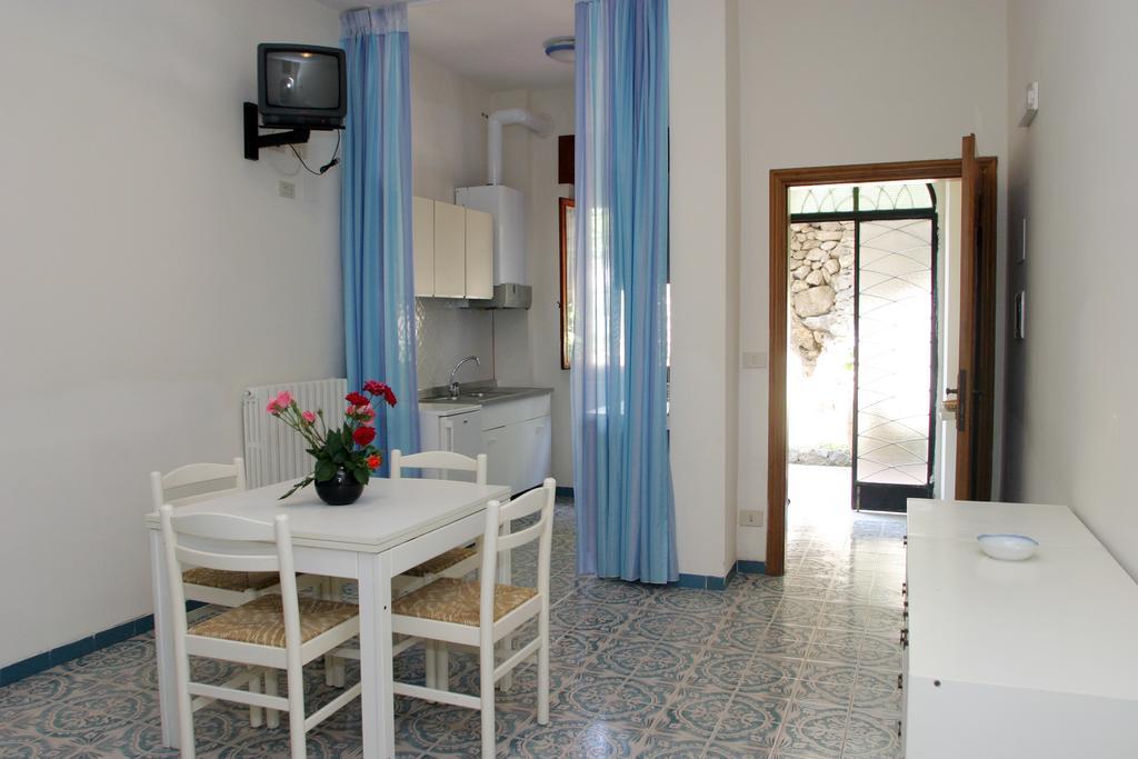 Residence Le Villette Равело Екстериор снимка