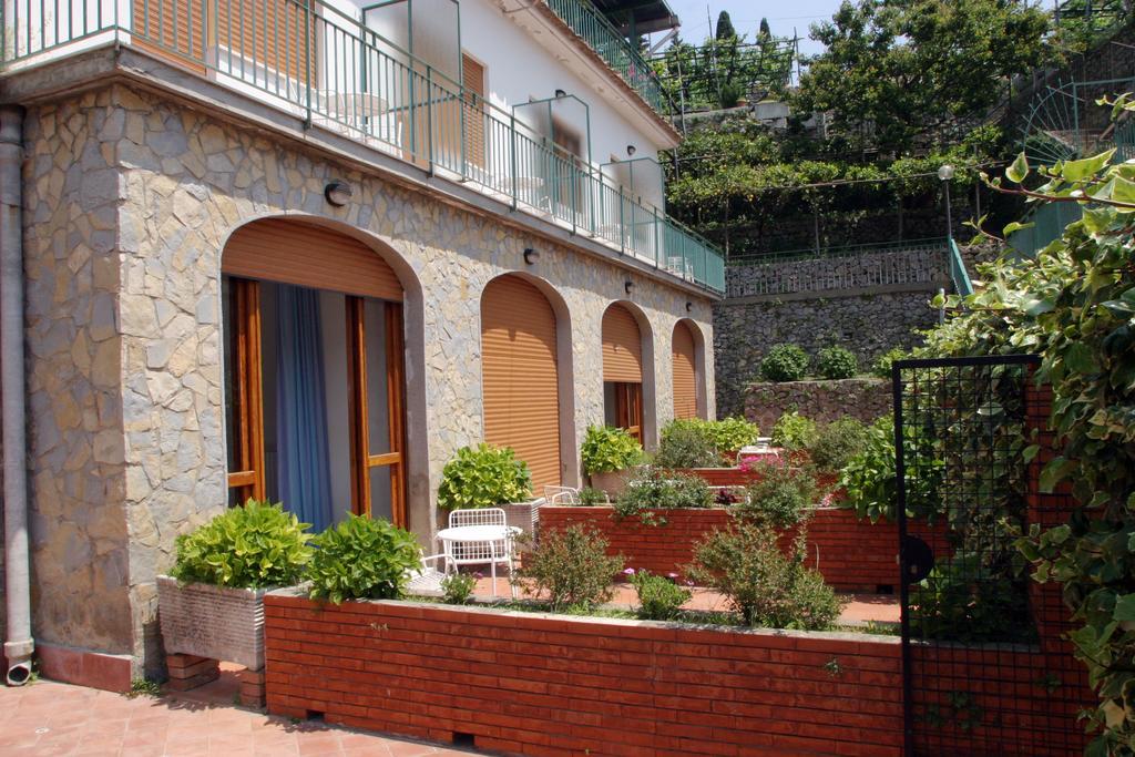 Residence Le Villette Равело Екстериор снимка